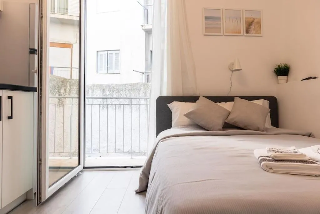 Image 1 of Intimate Studio-Apartment