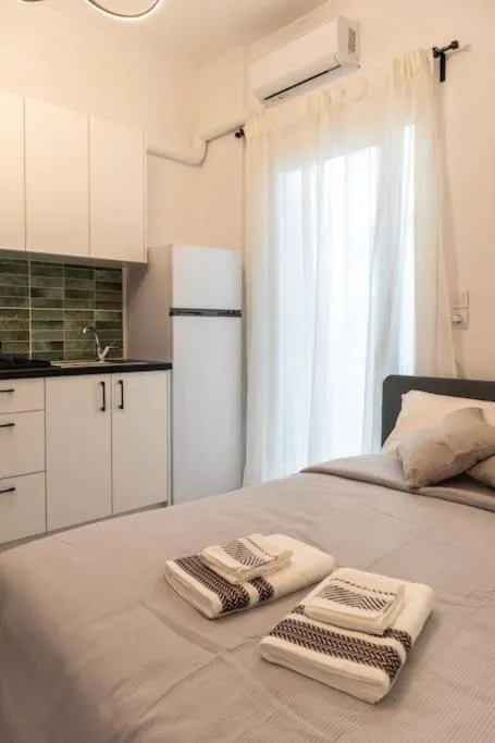 Image 3 of Intimate Studio-Apartment