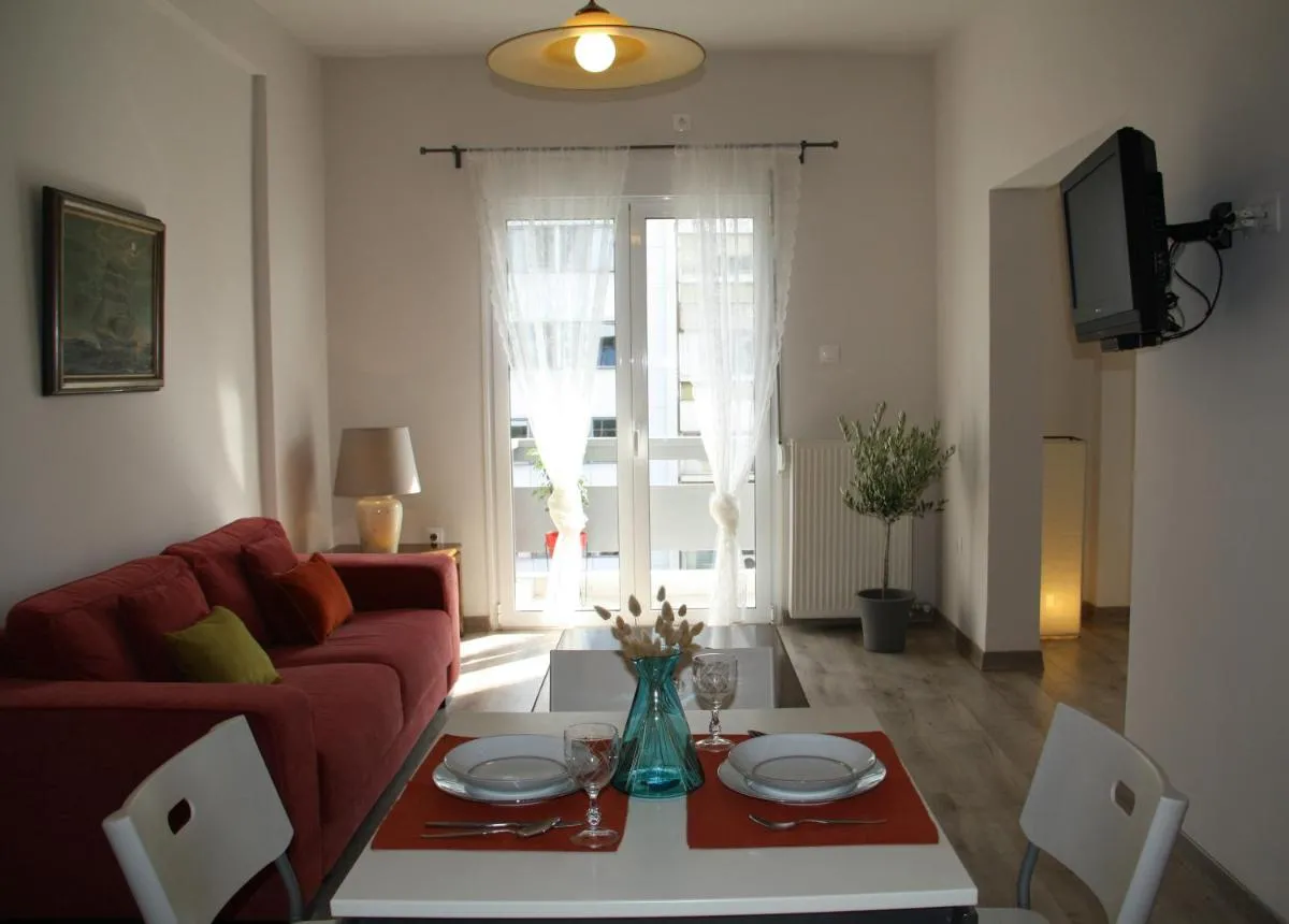Image 4 of JJ Cosy Apt