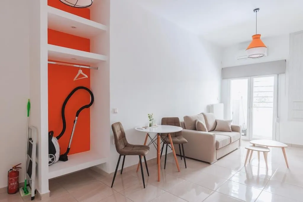 Image 6 of Jazzy condo near Proskopon square