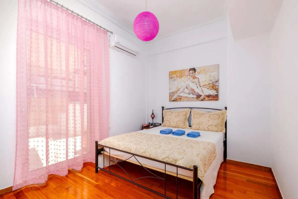 Image 1 of Koukaki Apartment