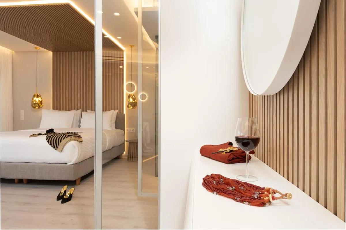 Image 3 of LUX&EASY Acropolis Suites