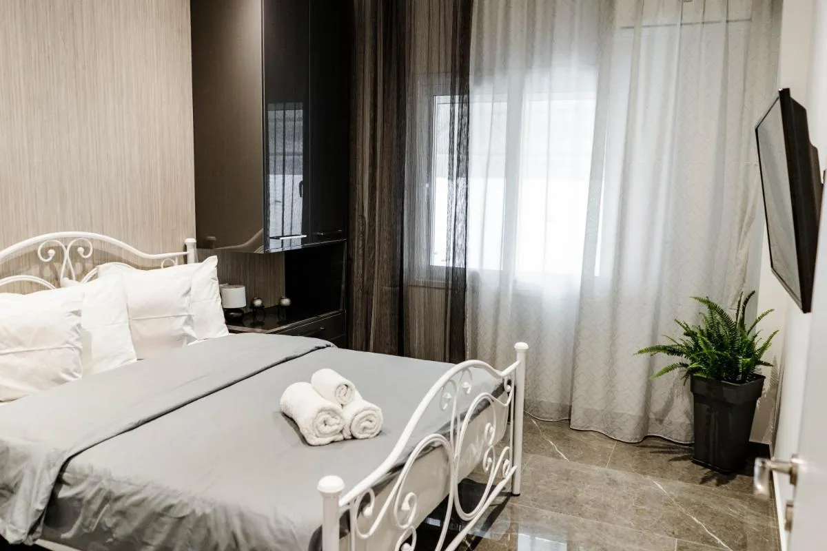 Image 1 of Larissa Railway &Metro station apartment