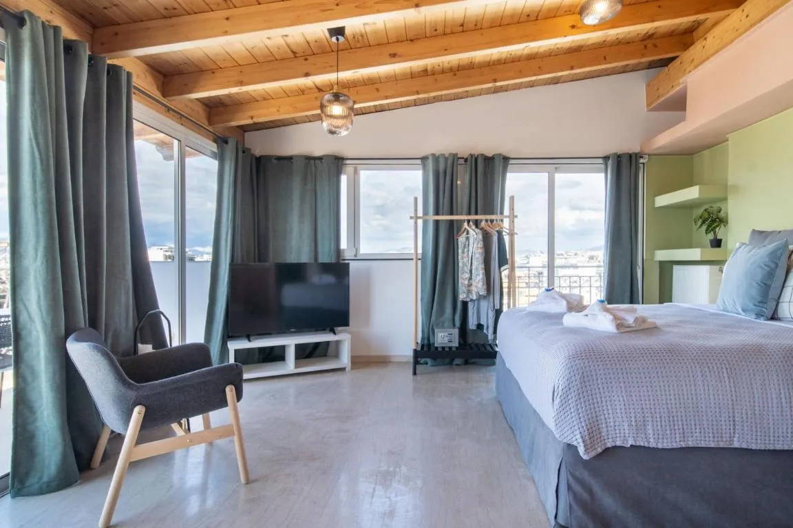 Image of Lis153 by Smart Cozy Suites – Top Floors with Amazing City View – Available 24hr
