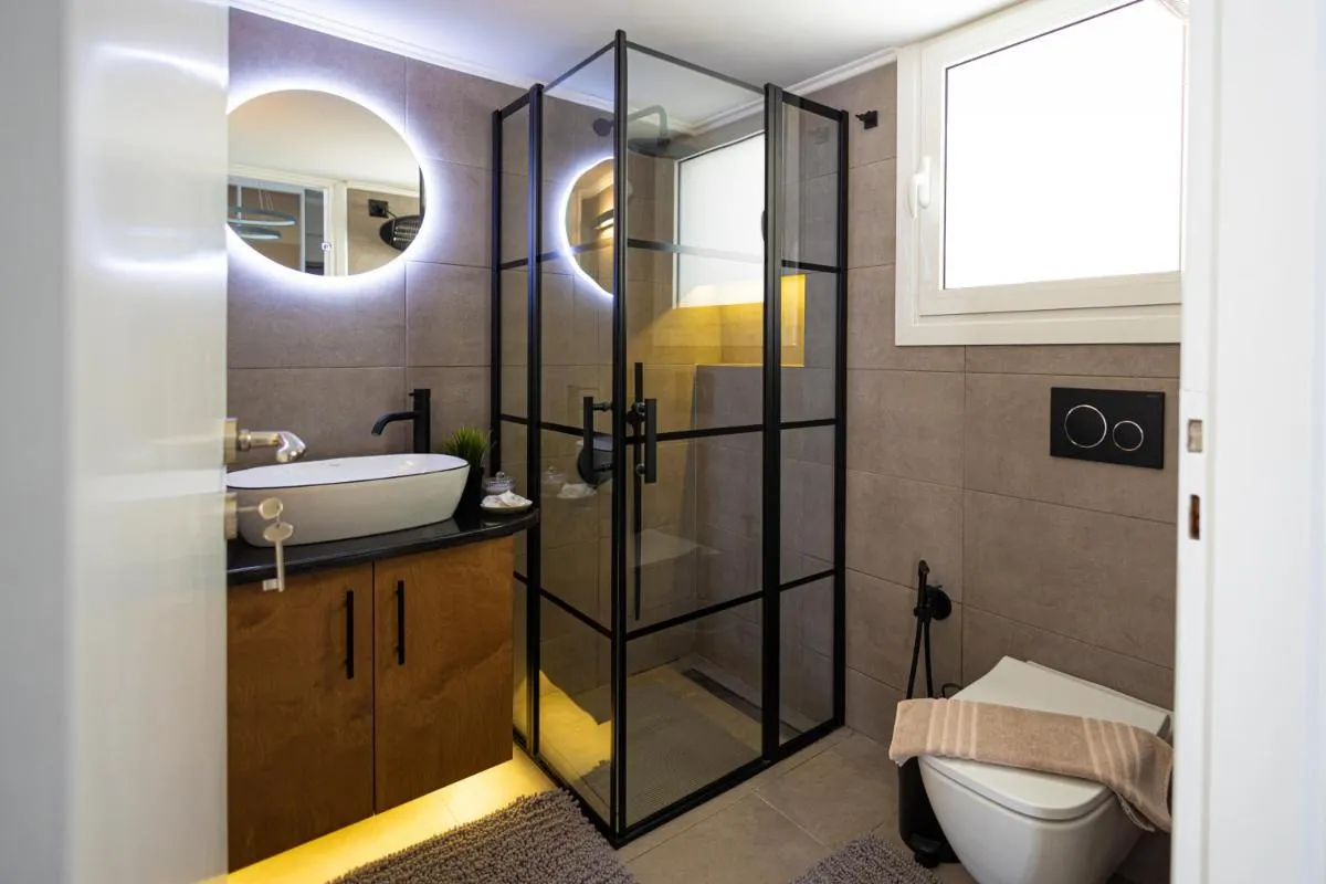 Image 6 of Live Like a Local in a Stylish Home!
