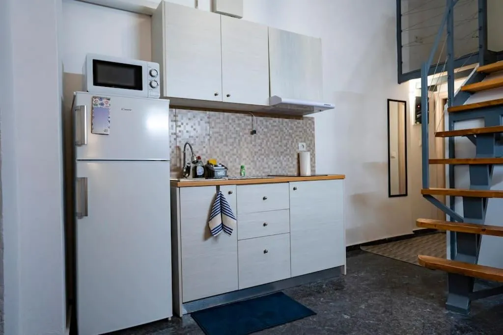 Image 3 of LoftLiving 1 by ΑΤΤΙΚΟ ΝΟΣΟΚΟΜΕΙΟ