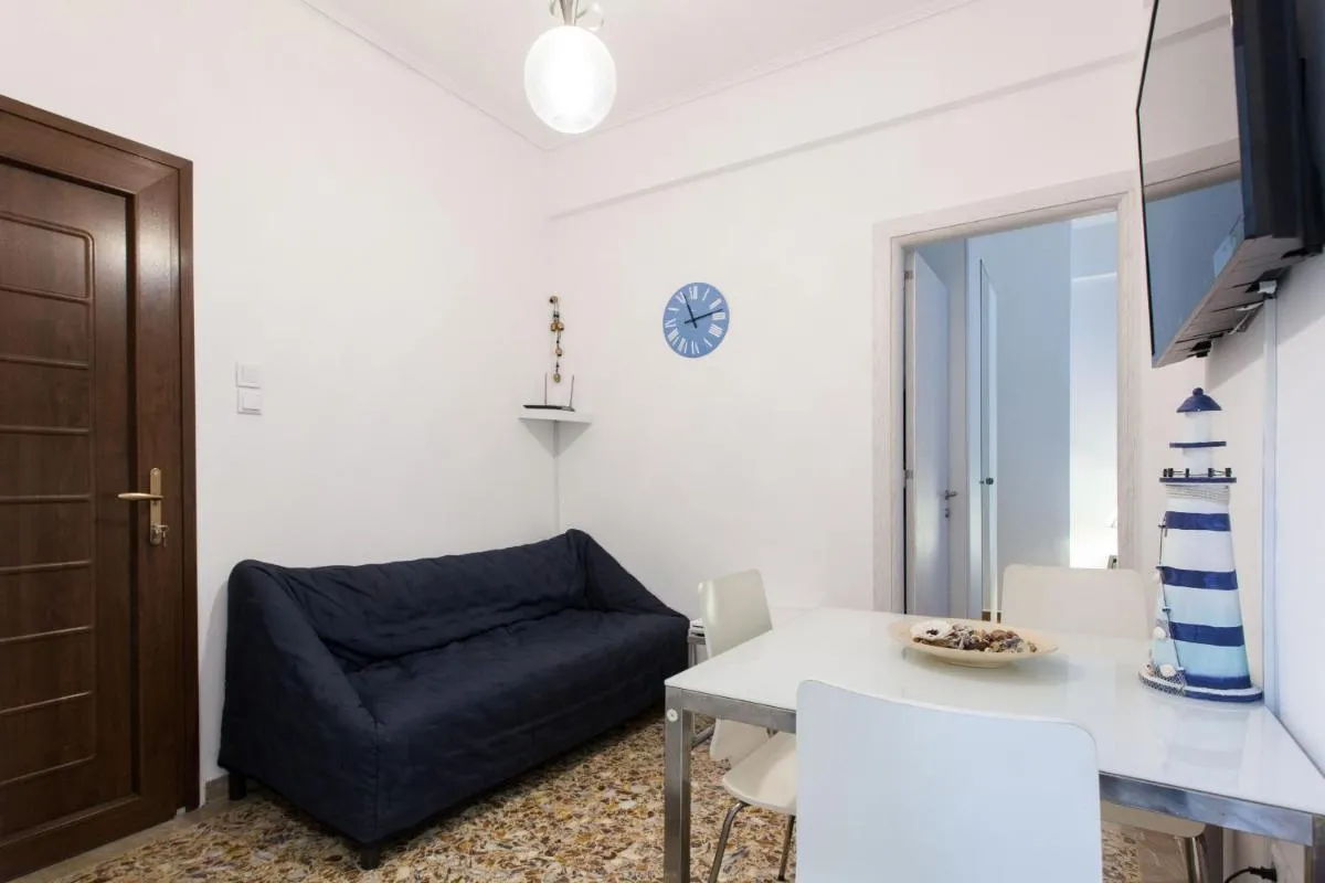 Image 4 of Lovely 2 bedroom apt in Metaxourgio Center