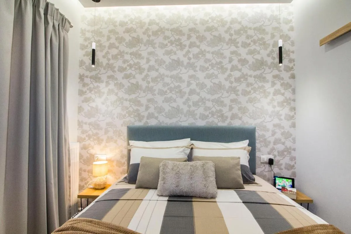 Image 5 of Luxurious apt near Ampelokipoi Metro station