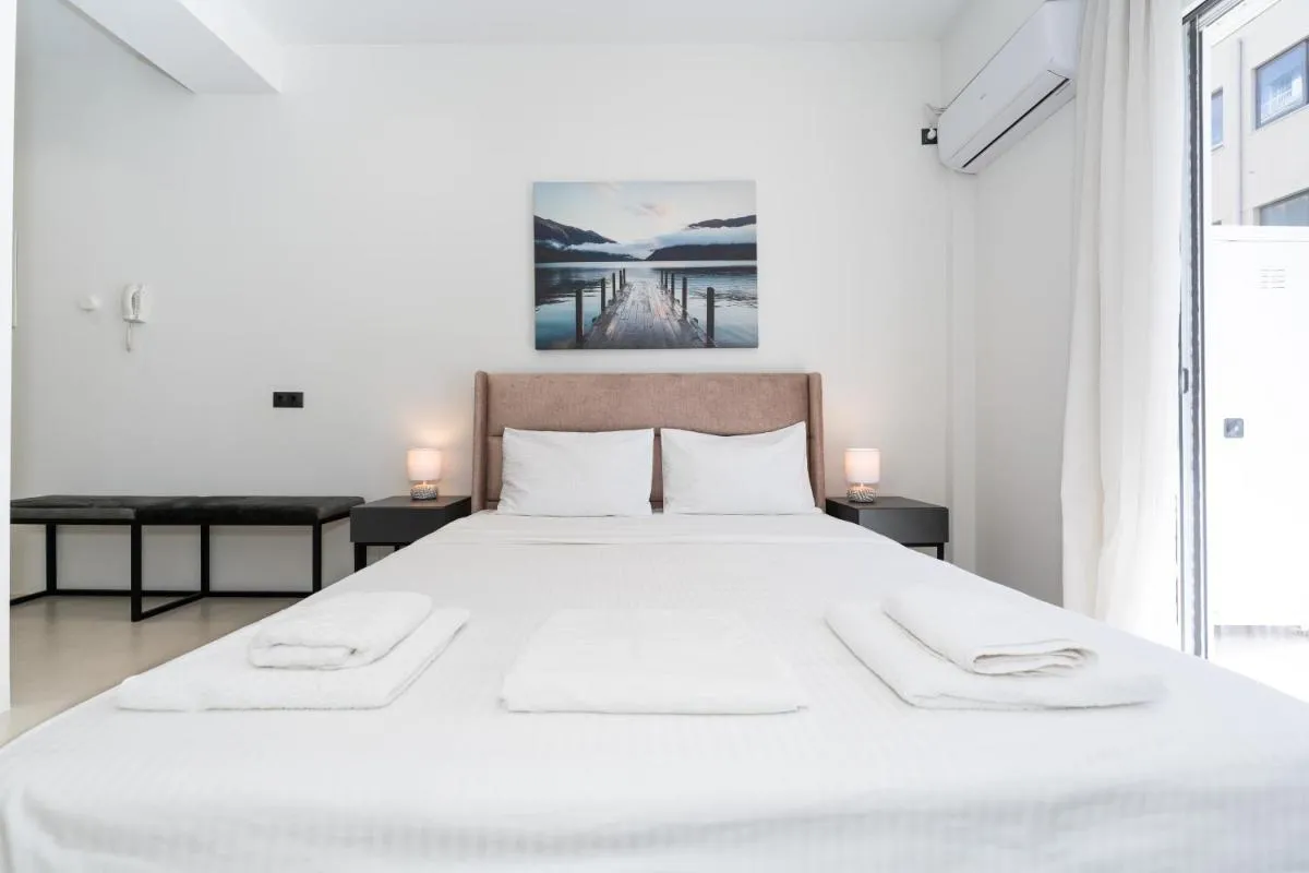 Image 6 of Minimal Studio with Balcony in Pagrati, Athens