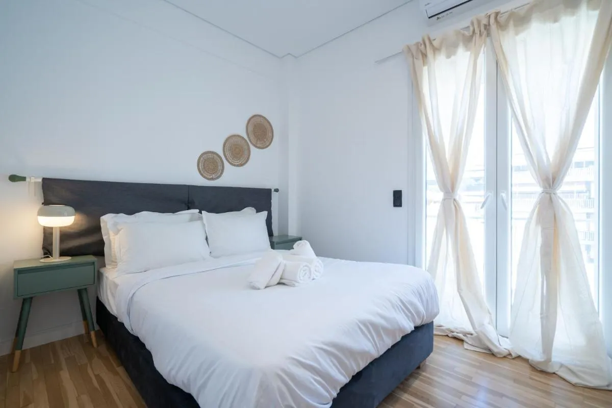 Image 6 of Modern Apartment in Athens close to City Center