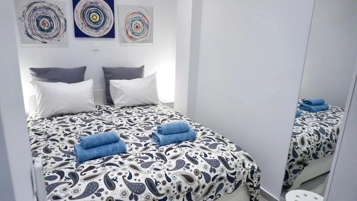 Image 1 of Modern & Central Apt in Athens