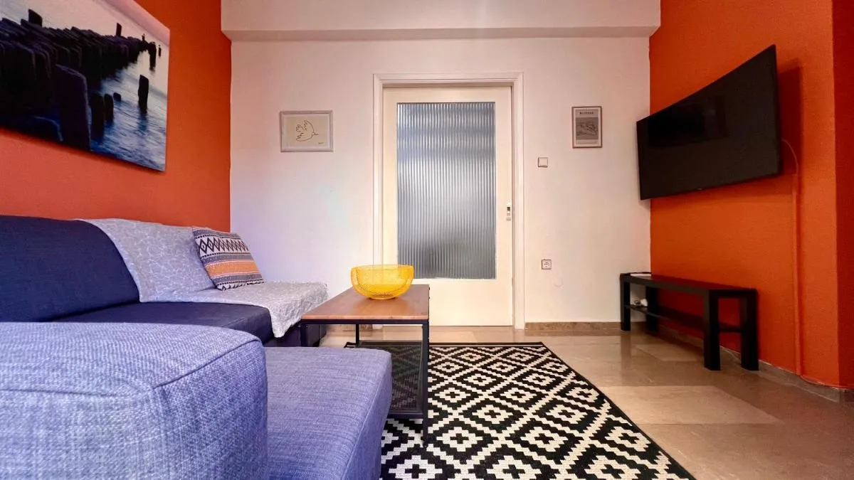 Image 2 of Modern & Cozy 51sqm Apt in Thisseio