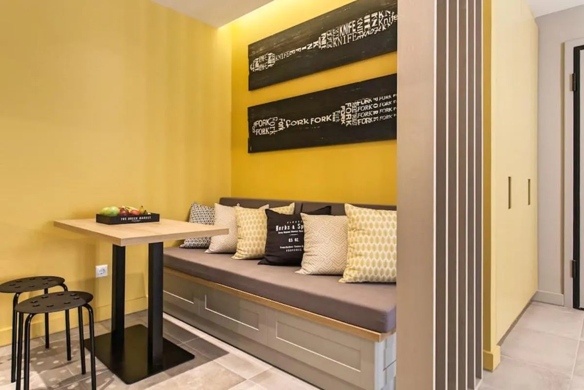 Image 6 of Modern Design Acropolis Flat