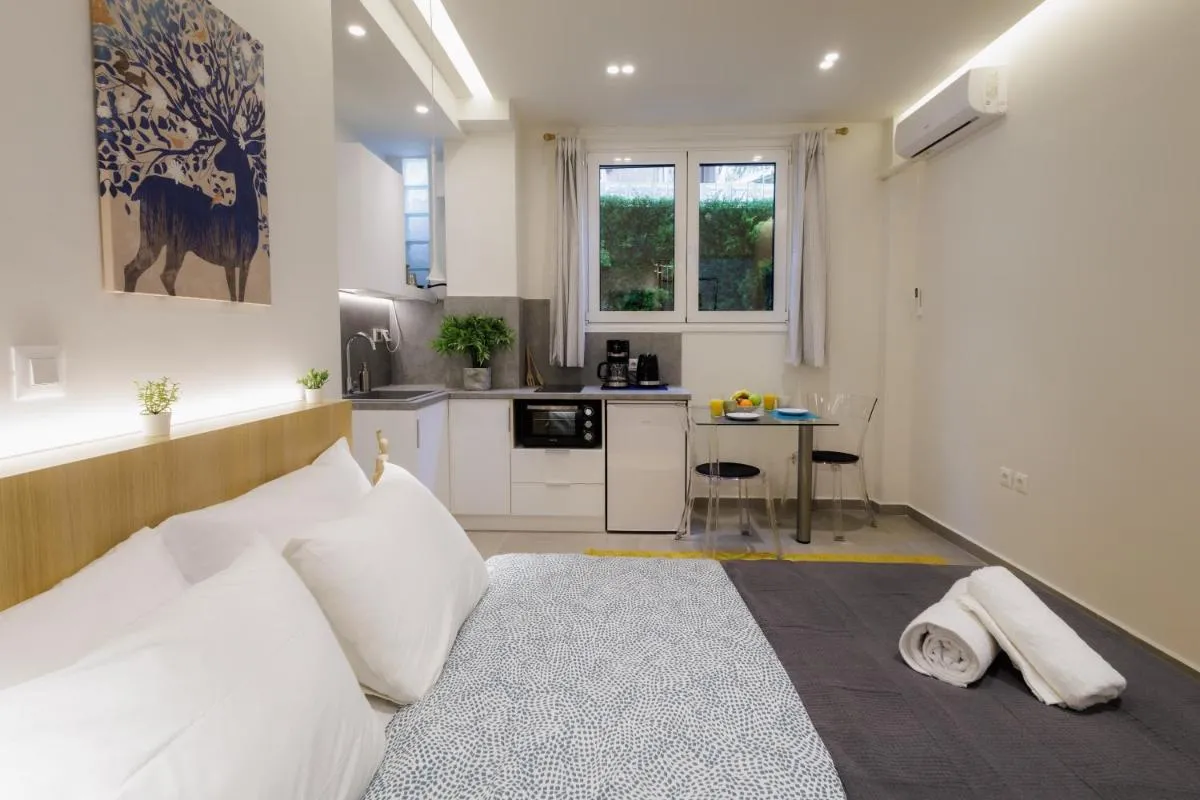 Image 1 of Modern & Stylish 1 BDR Apartment