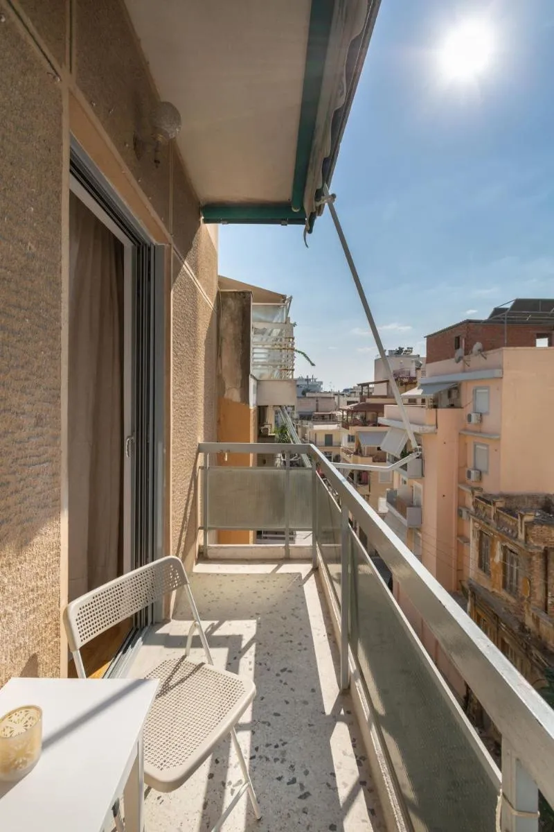 Image 4 of Modern & Stylish Hideaway Downtown near Acropolis & Metro