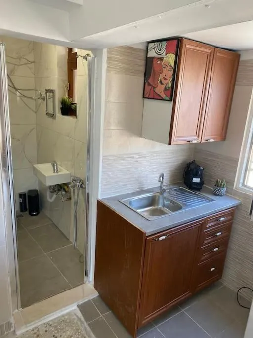 Image 3 of Mosaics easystay room 360’view
