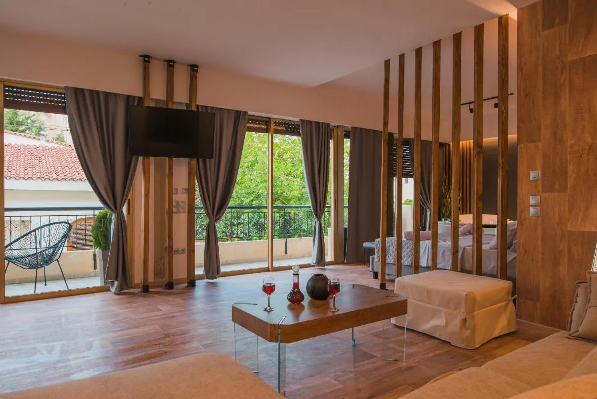 Image 1 of NOHO Boutique , premium living Lazeon 7
