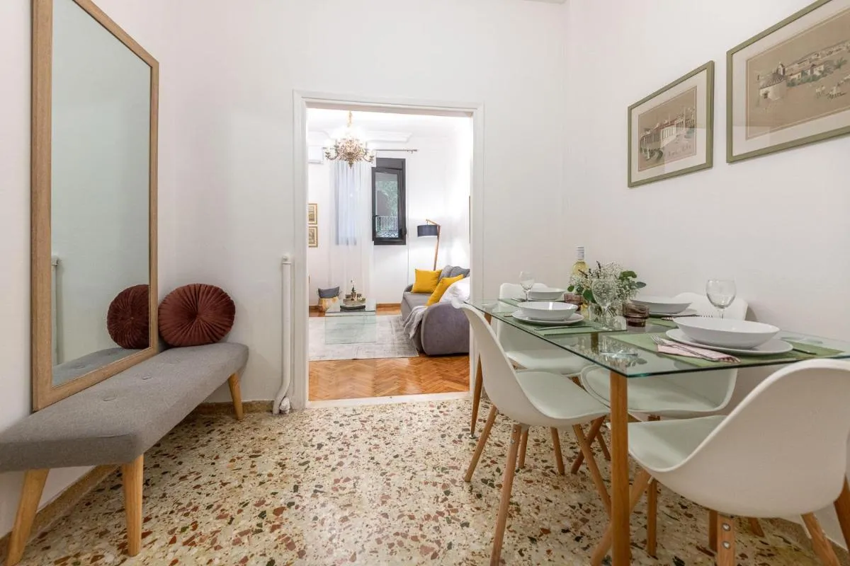 Image 2 of Nadia’s Boutique Apartment, Athens