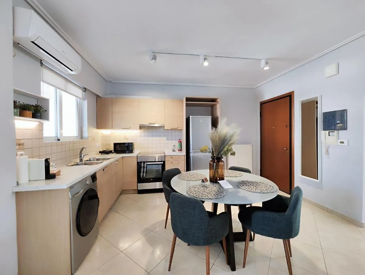 Image 3 of Nefelis C2 by Verde Apartments