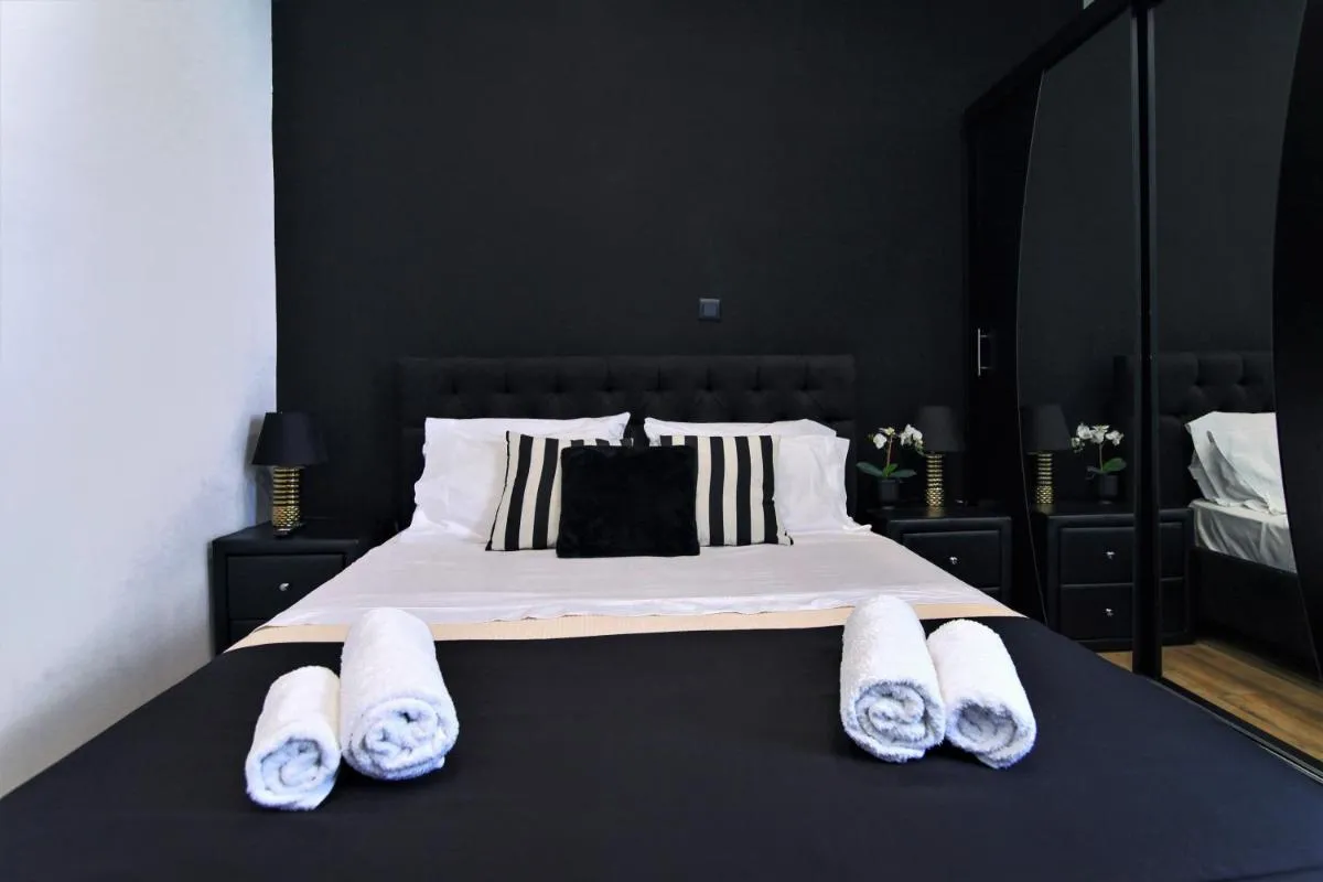 Image 1 of Neo Luxury Suite