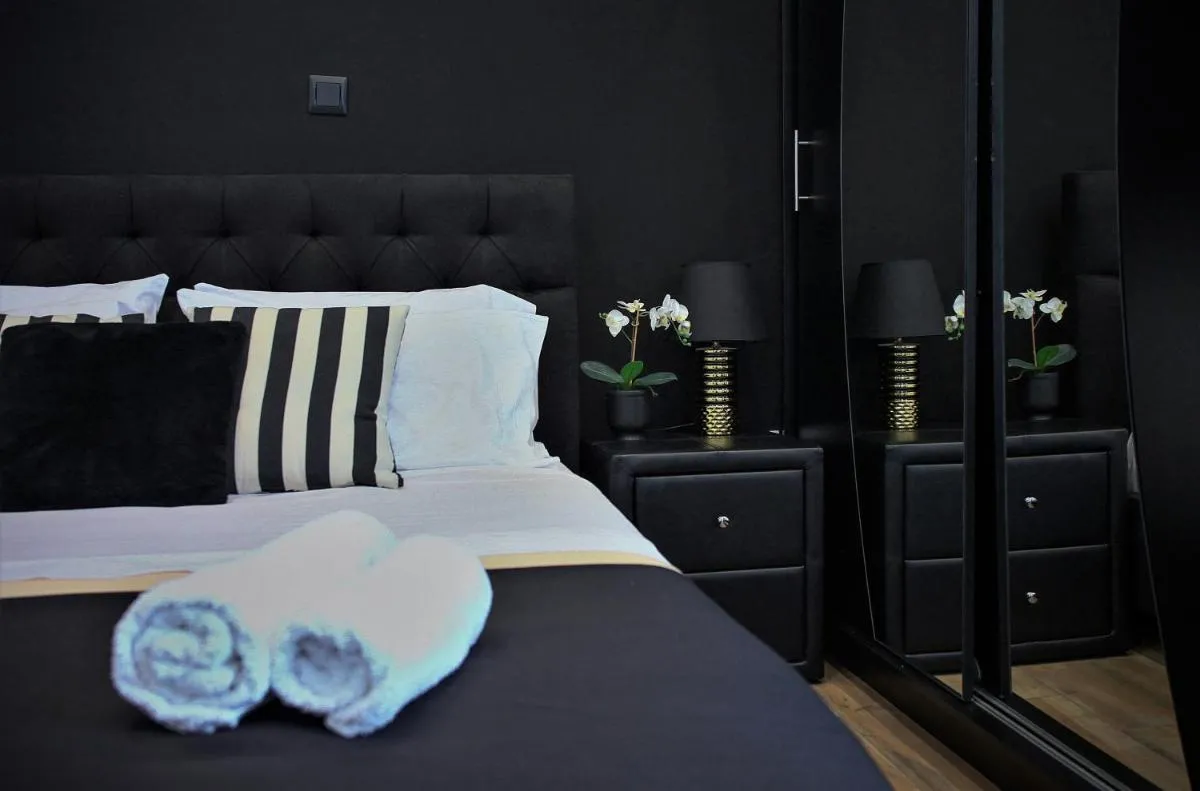 Image 6 of Neo Luxury Suite