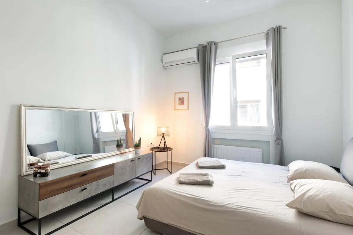 Image 1 of Newly Renovated Cozy Studio Downtown Athens