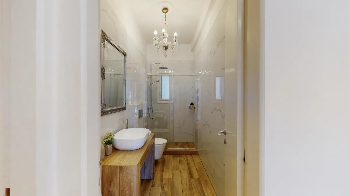 Image 2 of Penthouse of light @ Koukaki