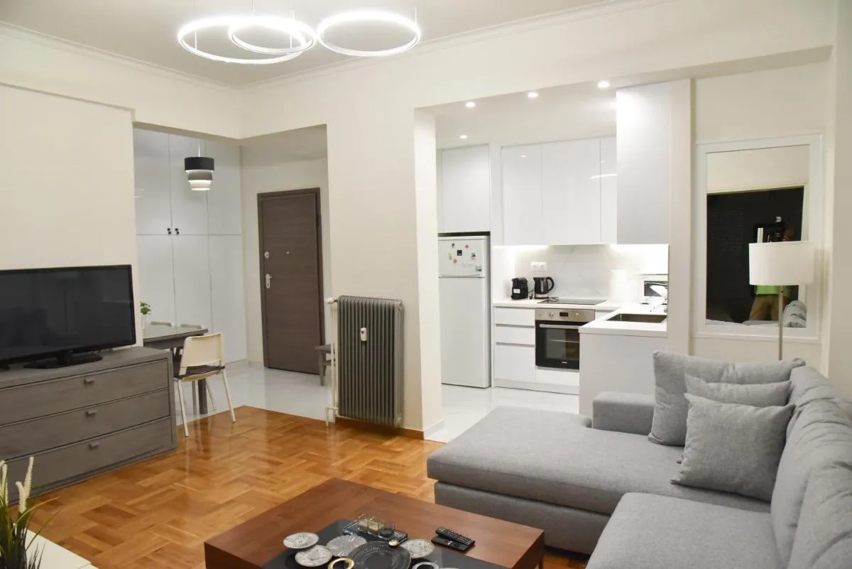 Image 3 of Perfect athens