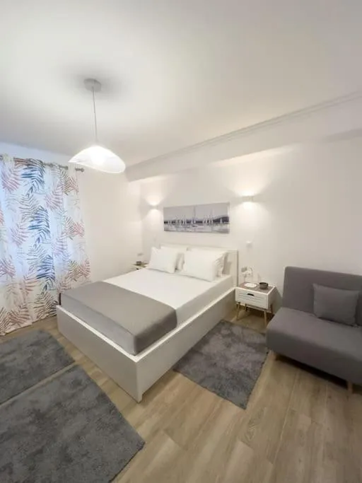 Image 6 of Petite Retreat in Kolonaki, Athens /Netflix