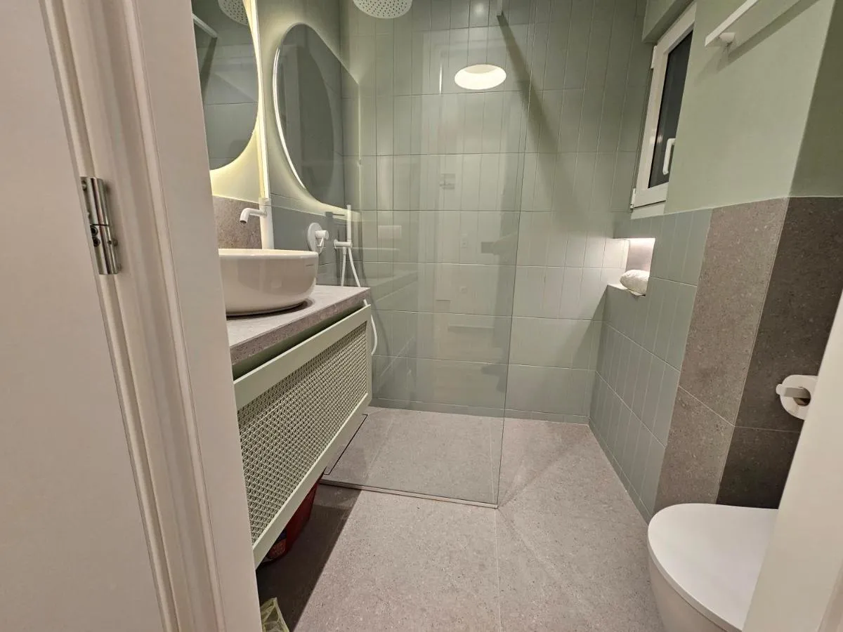 Image 5 of Platon Stylish Apartment