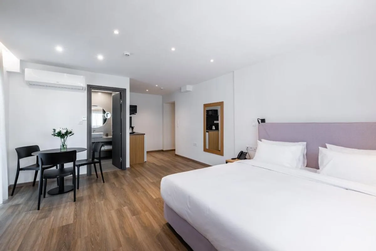 Image 1 of Pnoe Urban Living