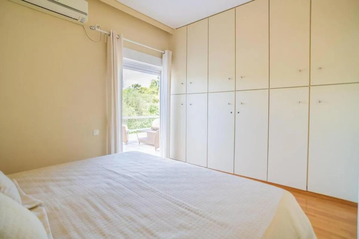Image 1 of Pristine penthouse with a spacious balcony view