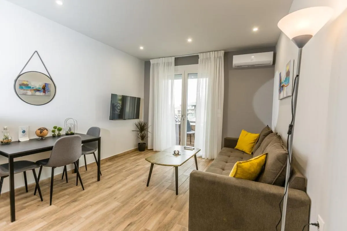 Image 4 of Raise Athens Metro Apartments