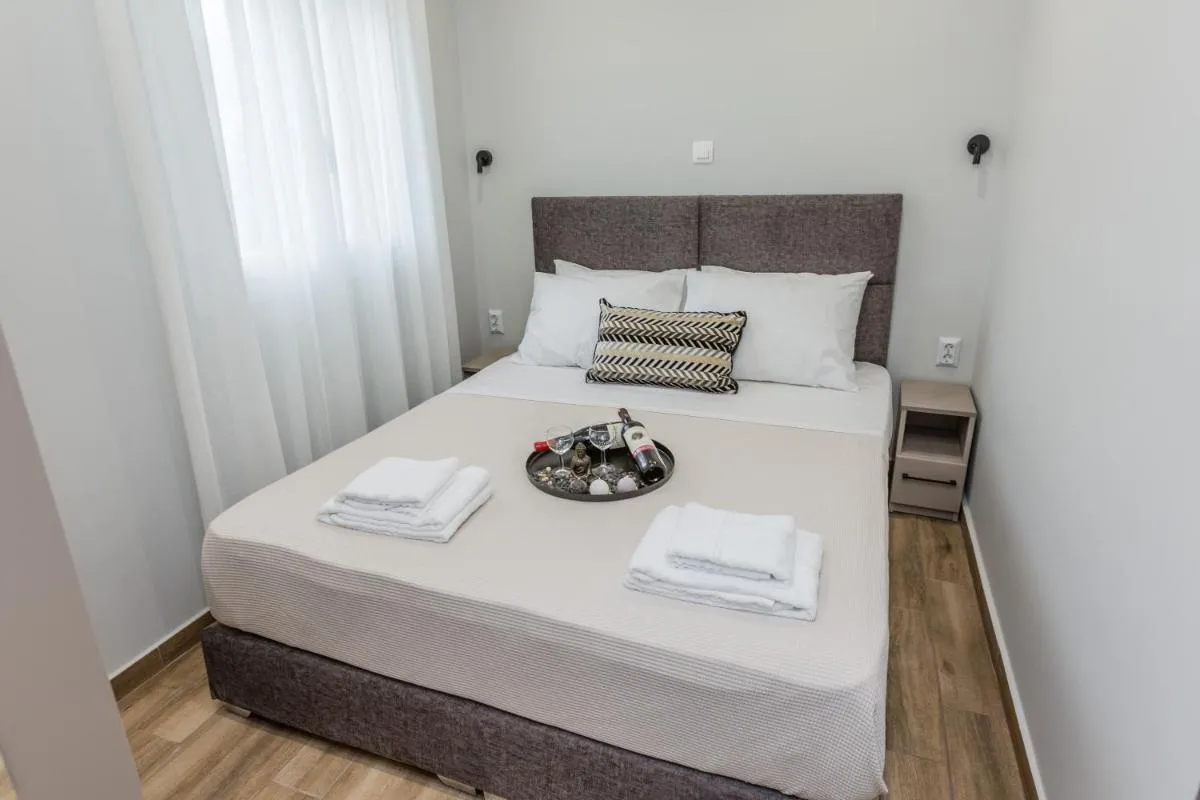 Image 5 of Raise Athens Metro Apartments