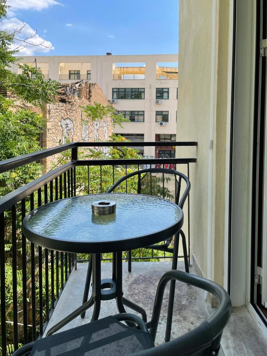 Image 4 of SOHO Vibrant 55sqm apt in Athens