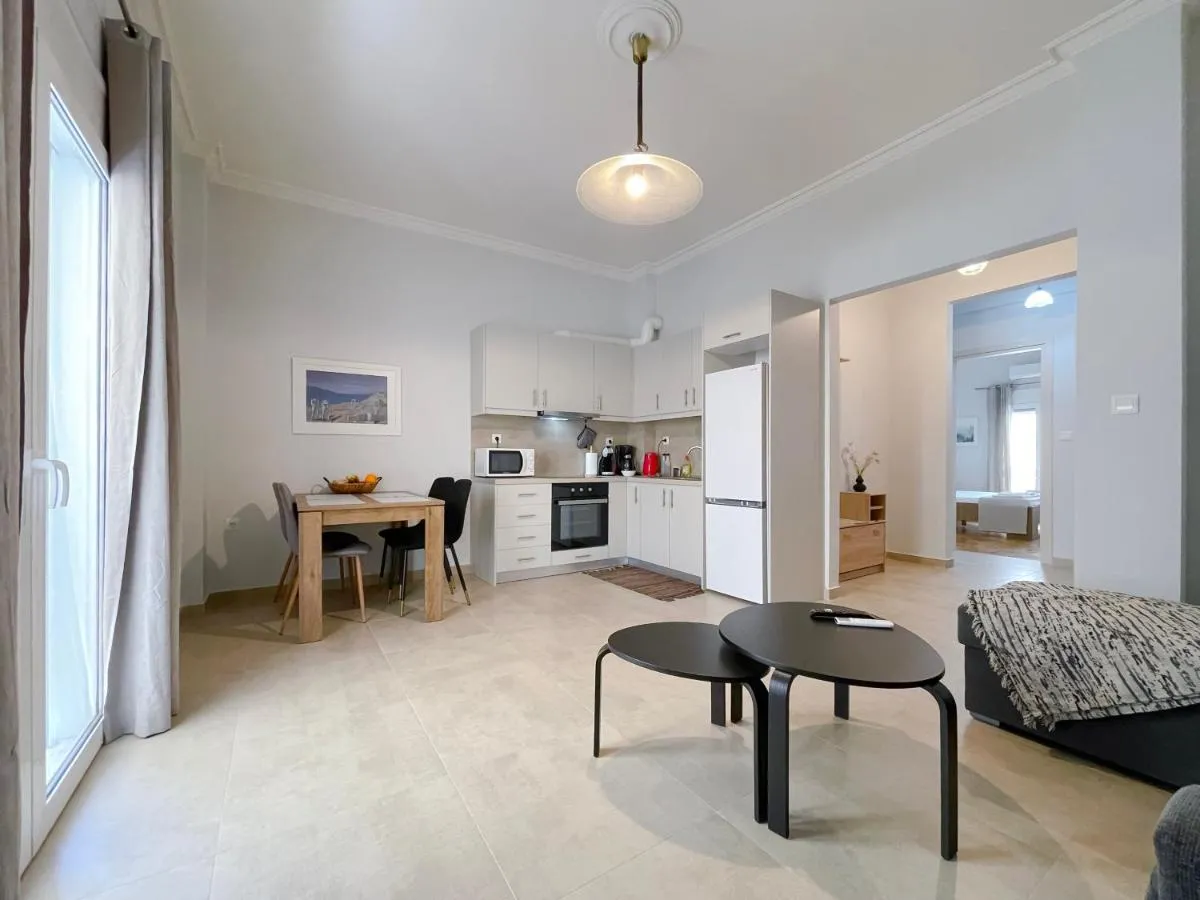 Image 3 of SOKOS Residence, 4′ walk from Syngrou-Fix Metro