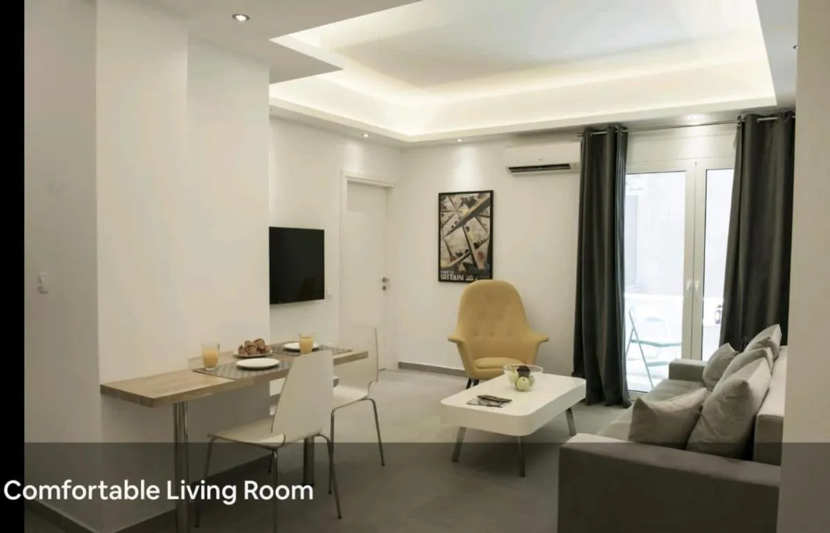 Image 4 of SYNTAGMA VOULIS STREET MODERN APARTMENT