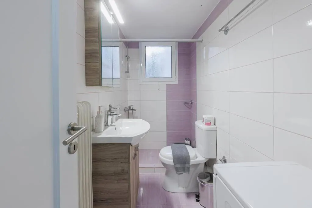 Image 2 of Serene ground floor apartment in Gkyzi