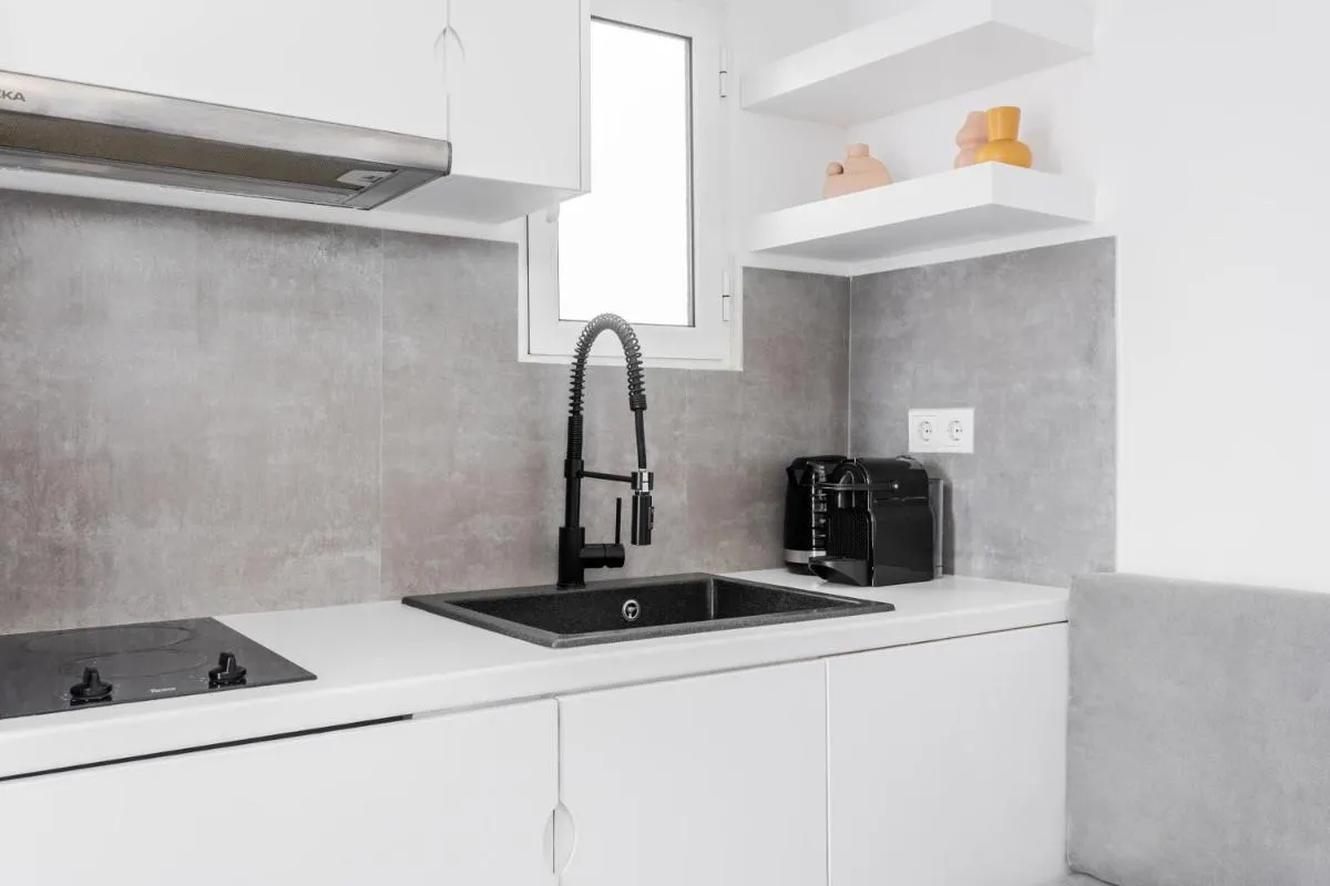 Image 2 of Snug by Zoia Living