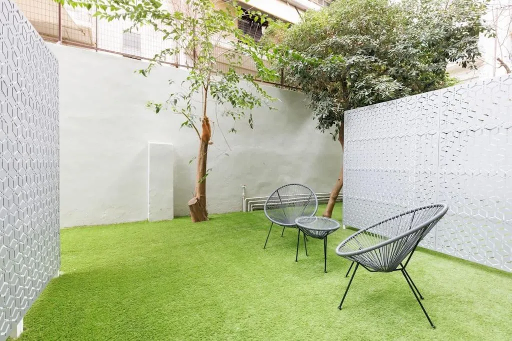 Image 5 of Snug studio apartment with pvt garden access III