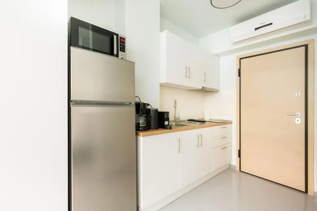 Image 2 of Snug studio apartment with shared garden II
