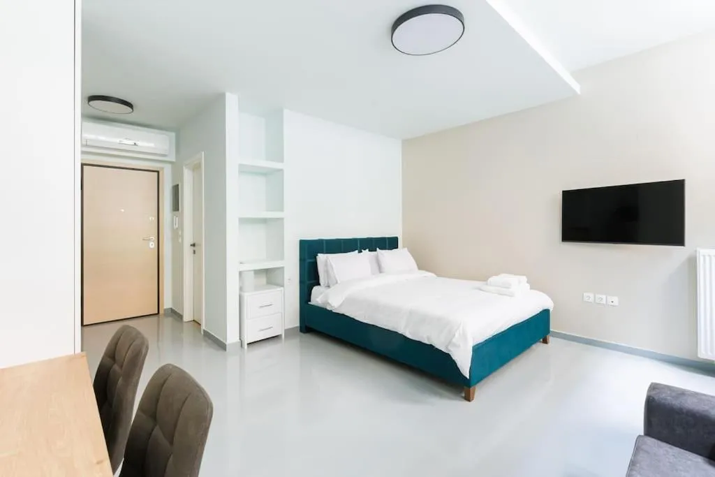 Image 1 of Snug studio apartment with shared garden II