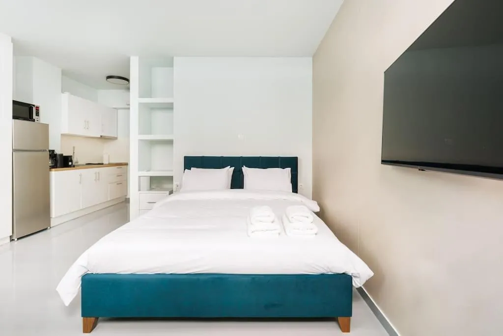 Image 6 of Snug studio apartment with shared garden II