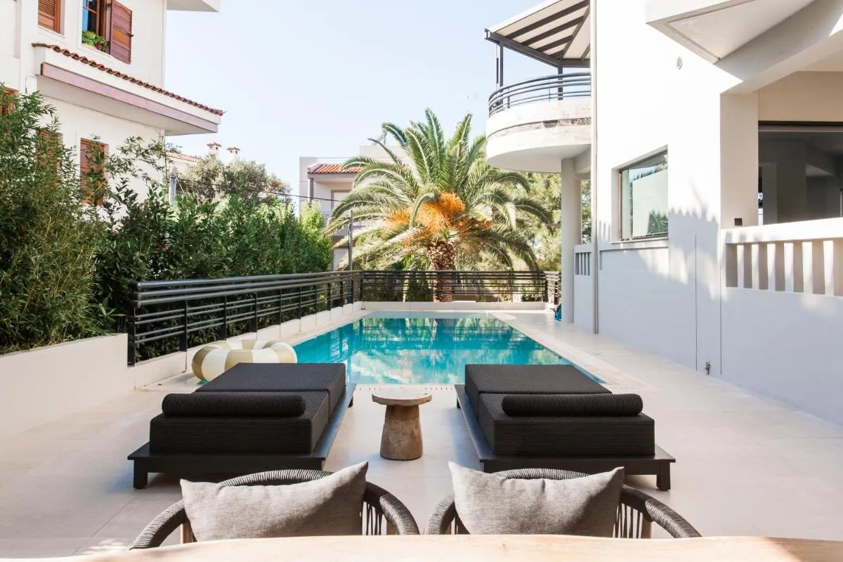 Image 3 of Sol Residence – Private Pool Gym Glyfada