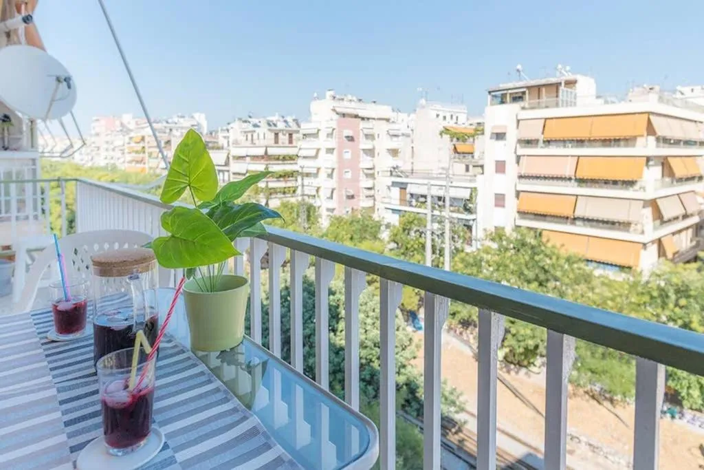 Image 5 of Spacious and Luxurious Apartment in Athens Center
