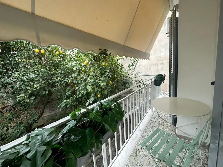 Image 5 of Spacious stulish 2 bd flat