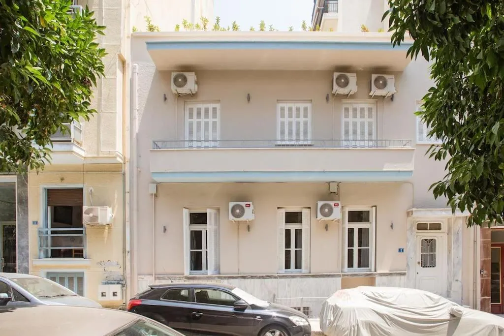 Image 4 of Splendid Full 5BDR/3bath/2kitchens Mansion in ATH