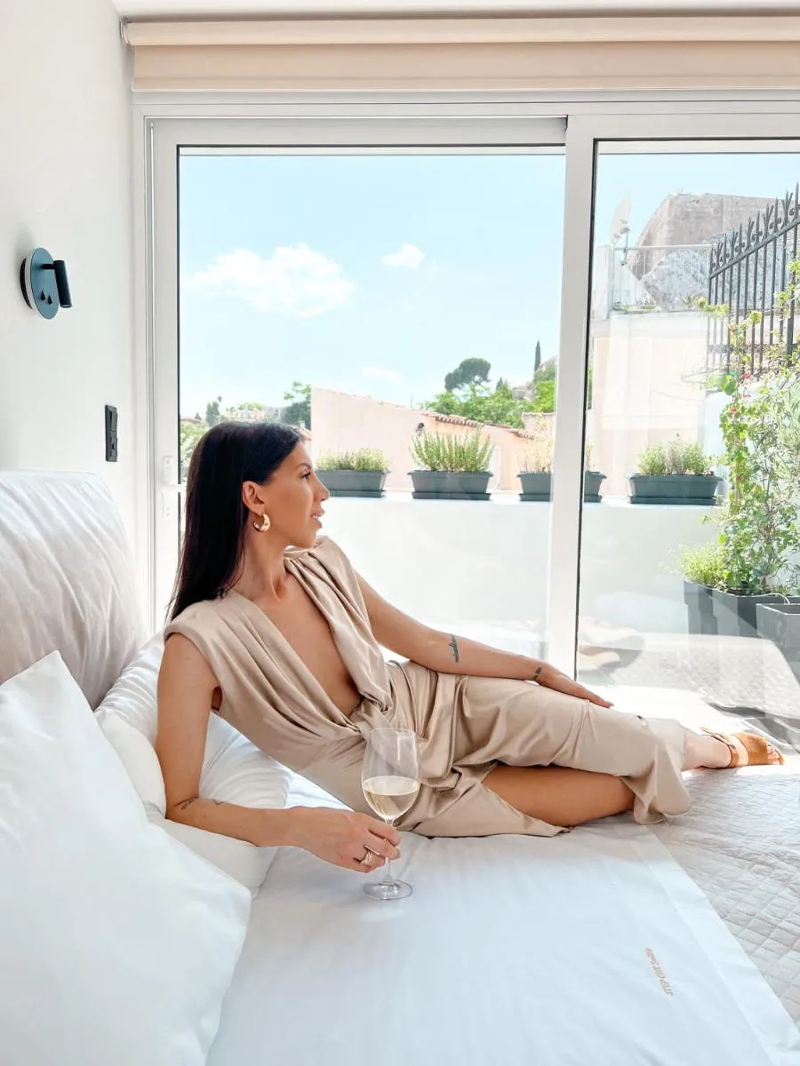Image 4 of Step One | Luxury Suites right in the heart of Acropolis next to metro station