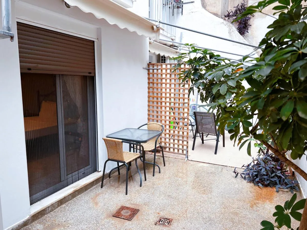 Image 3 of Studio near Acropolis