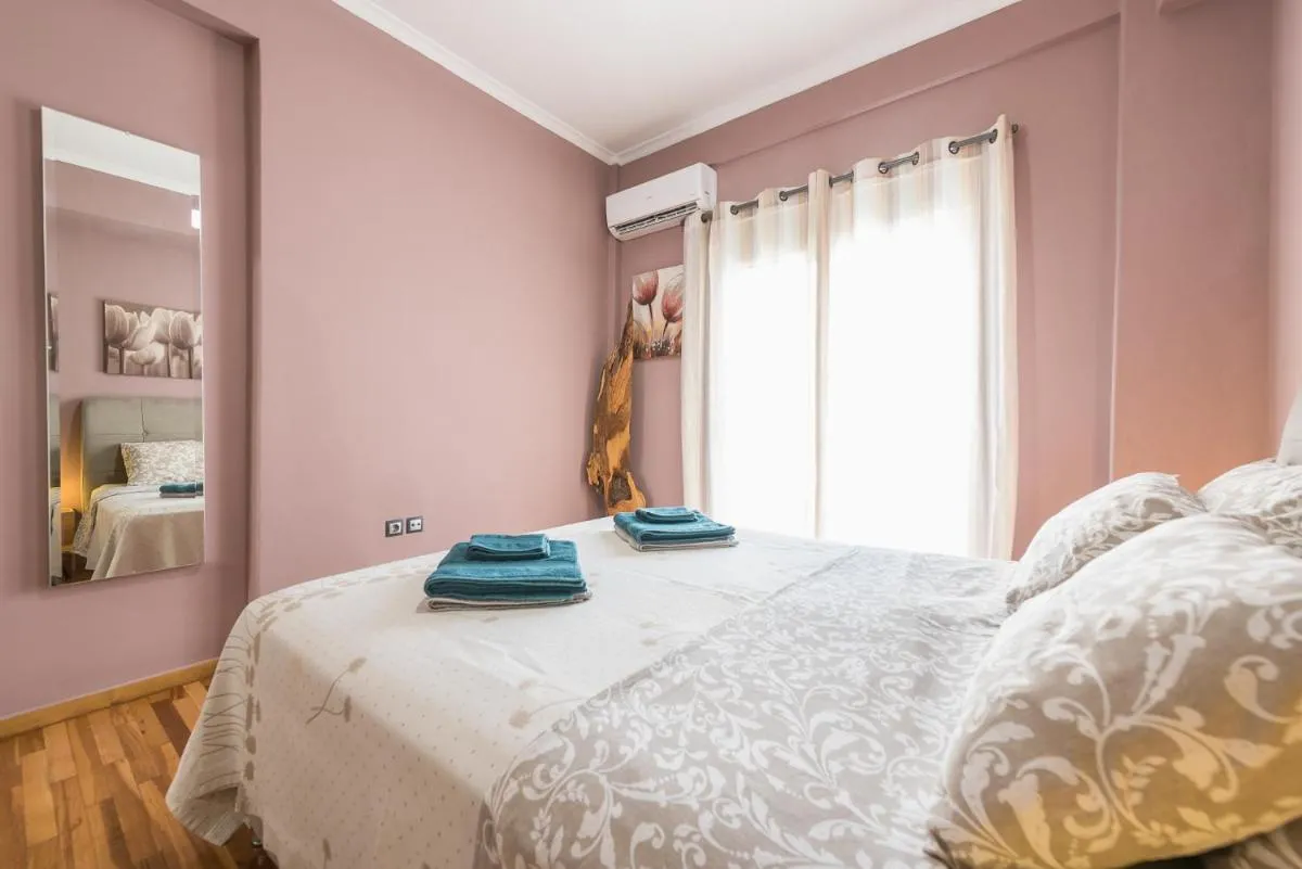 Image 5 of Stylish Luxury Apartment near Acropolis at Neos Kosmos metro station
